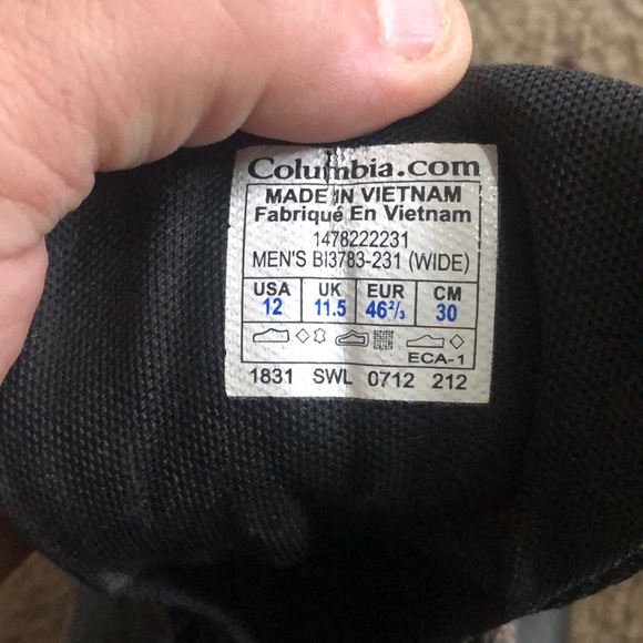 Columbia hiking boot 12 use well still have life in them - Picture 4 of 6